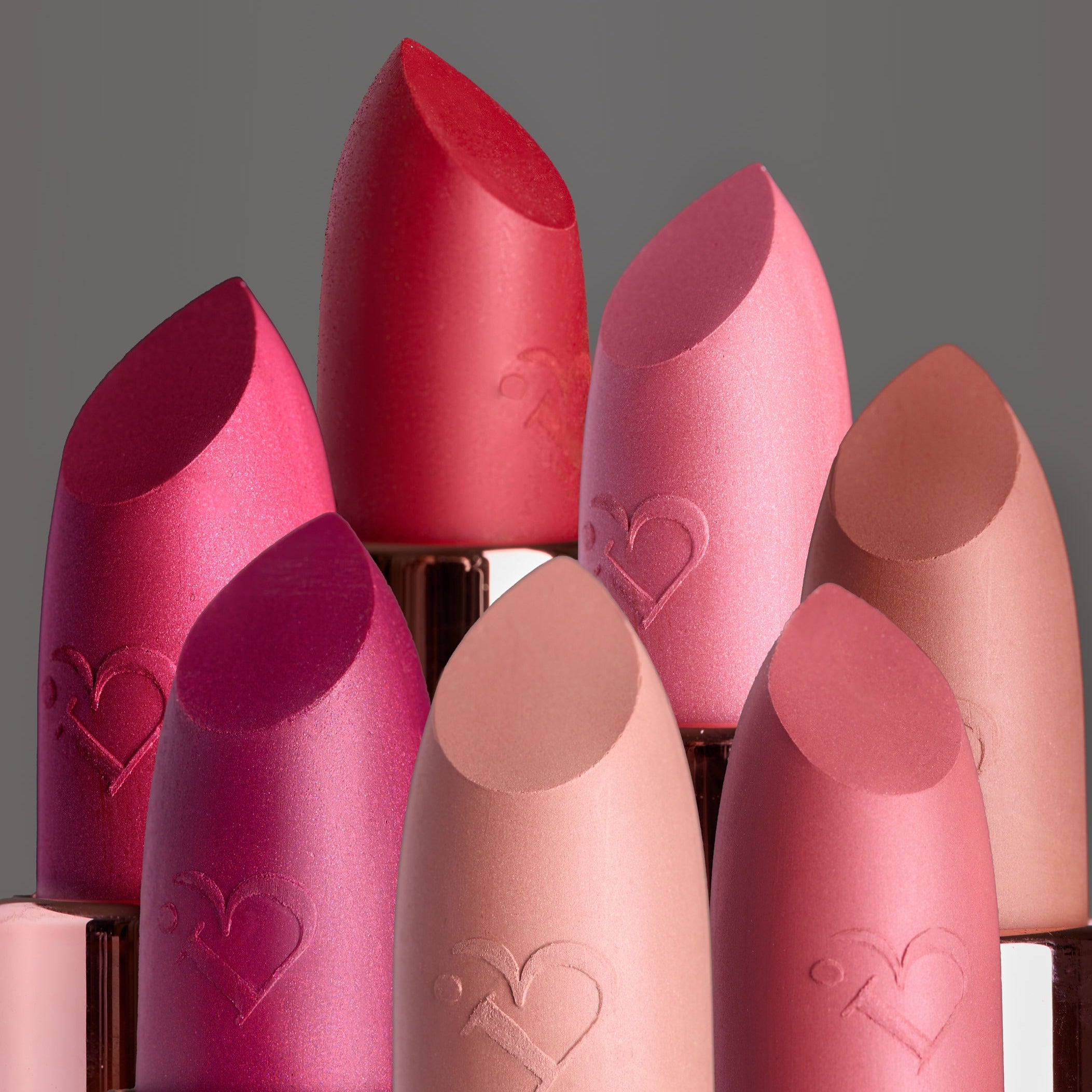 7 odtenkov samozavesti: Indy Beauty šminke, ki govorijo namesto tebe