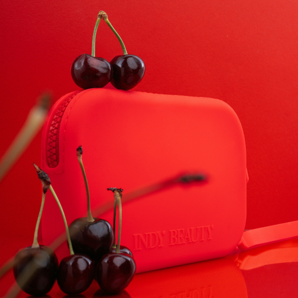 Cosmetic case Ruby